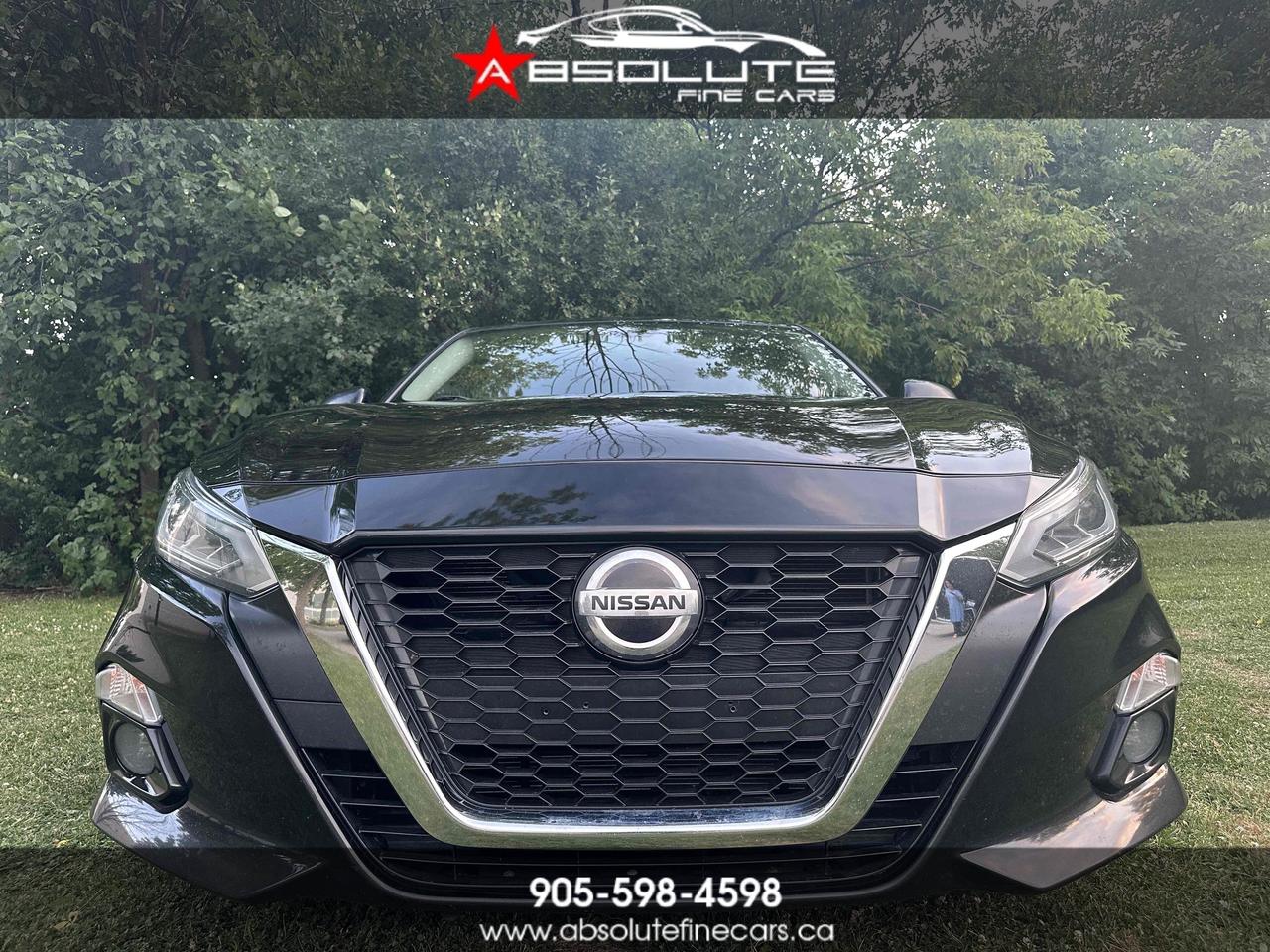 2019 Nissan ALTIMA AWD SV BLACK ON BLACK Photo