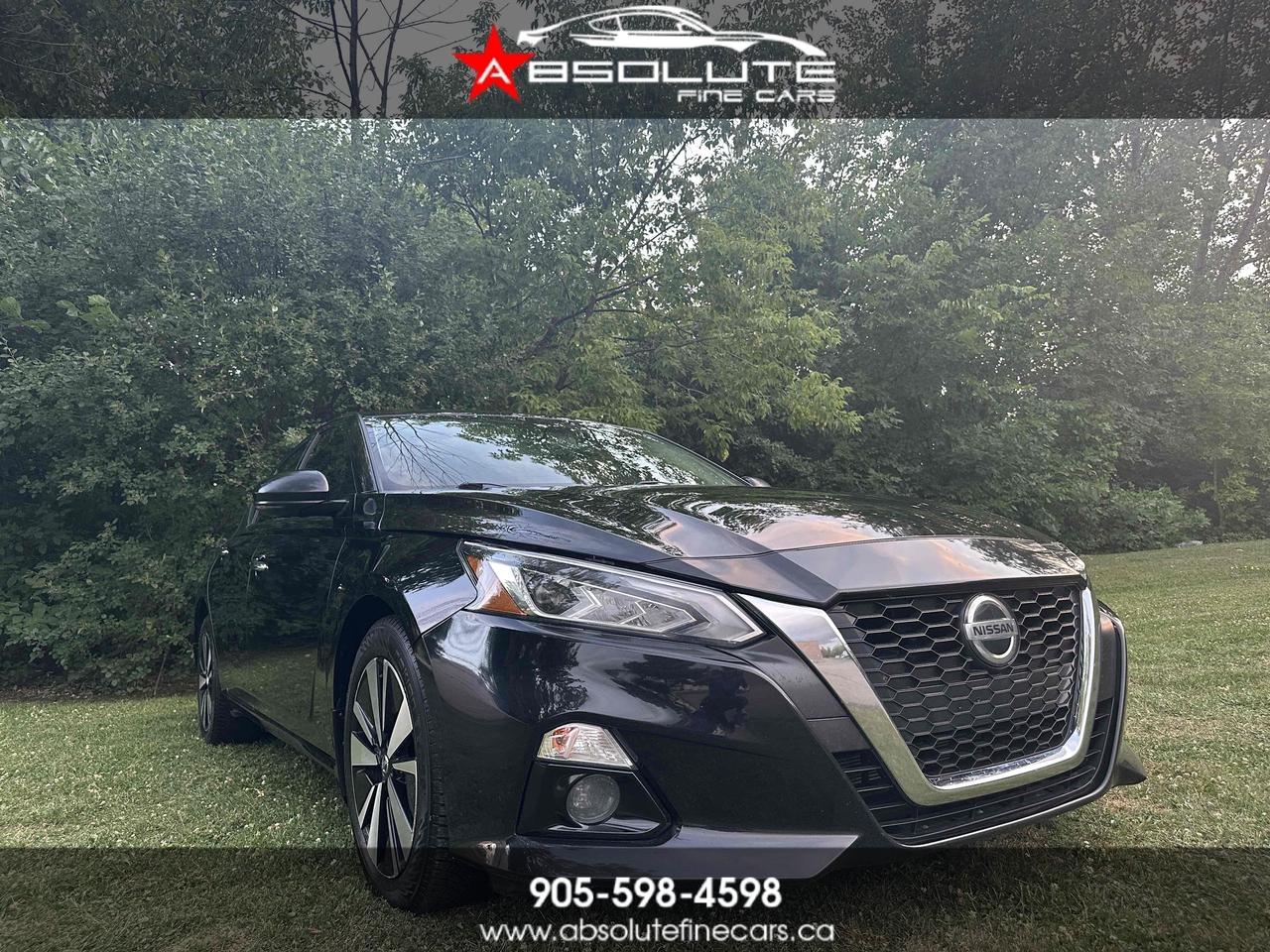 2019 Nissan ALTIMA AWD SV BLACK ON BLACK Photo