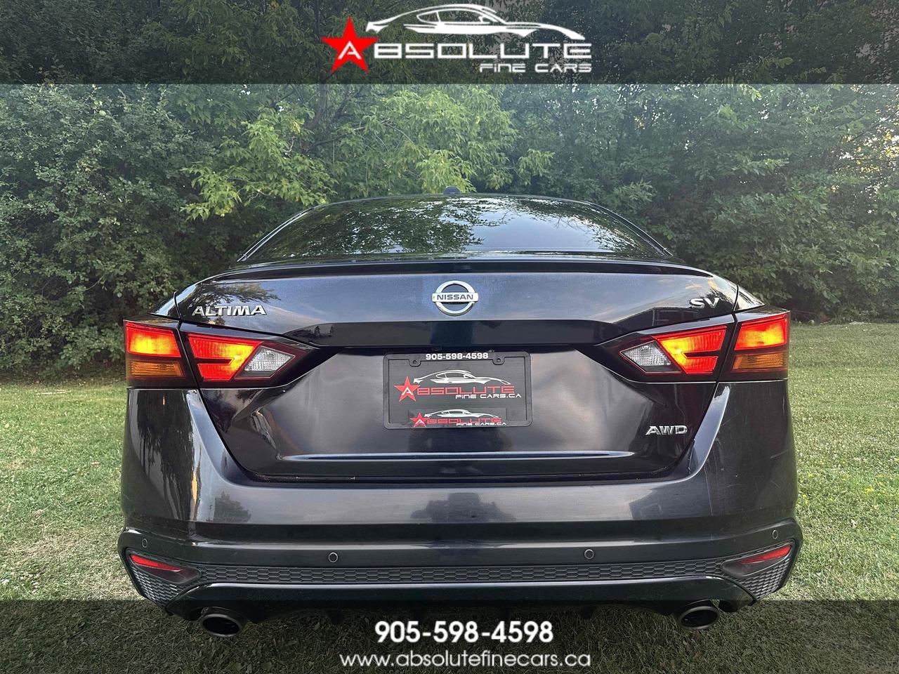 2019 Nissan ALTIMA AWD SV BLACK ON BLACK Photo