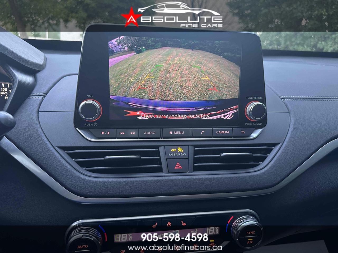 2019 Nissan ALTIMA AWD SV BLACK ON BLACK Photo