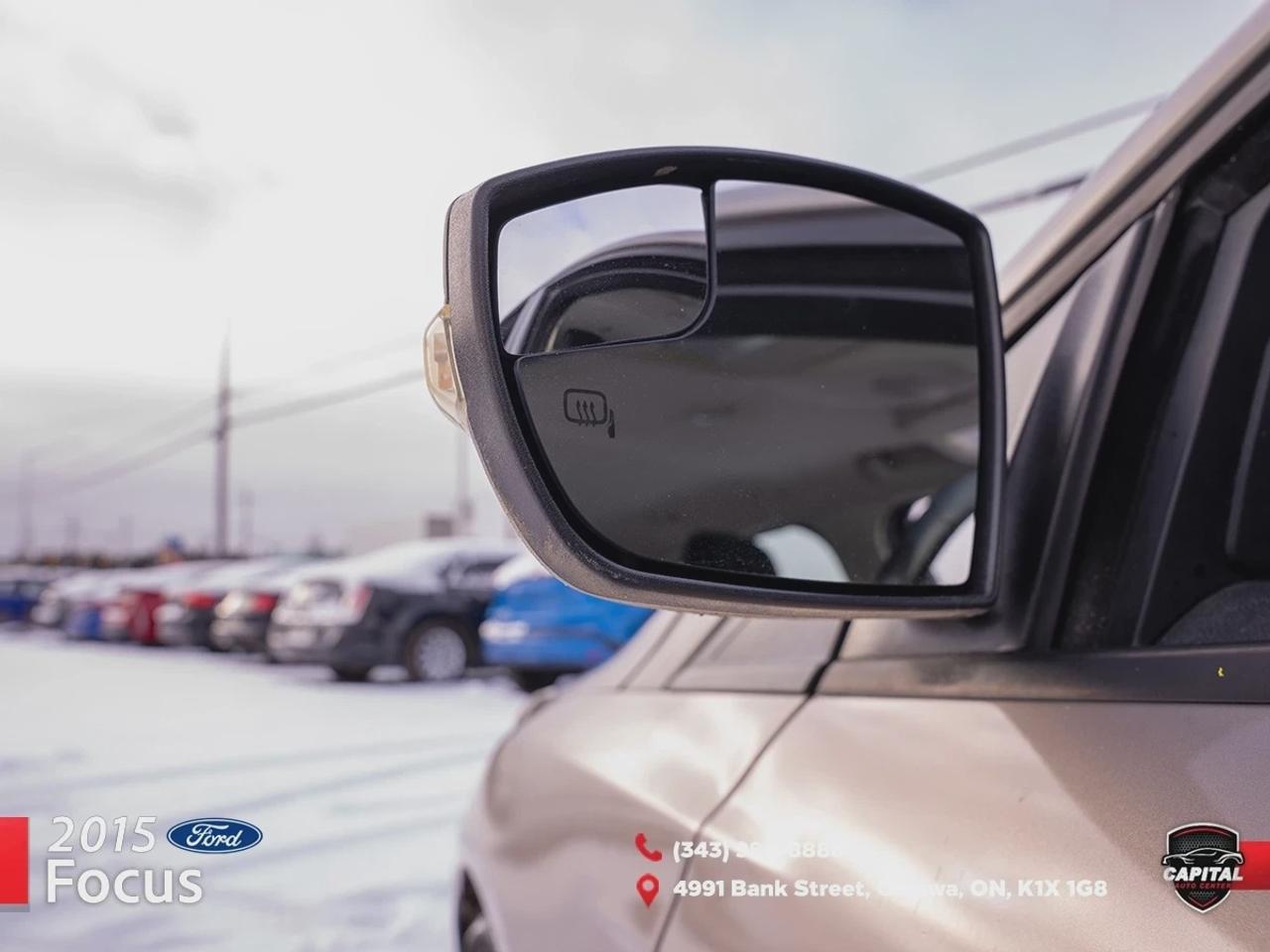 2015 Ford Focus SE Photo