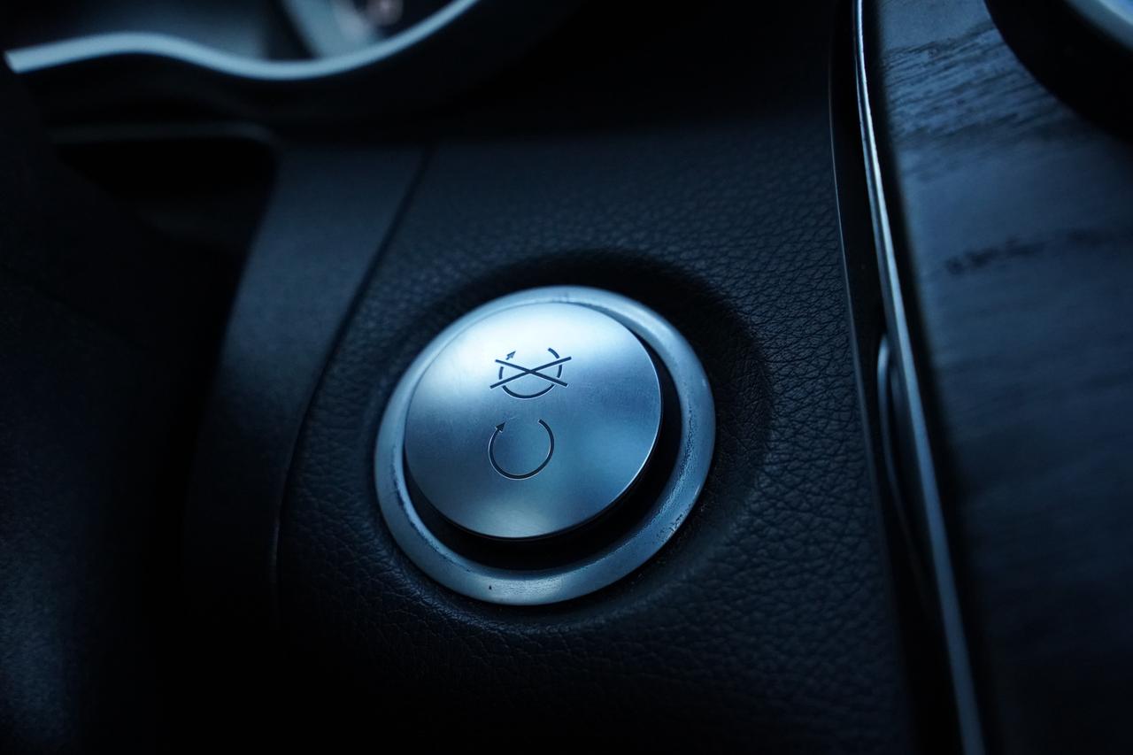 2017 Mercedes-Benz GLC-Class AMG GLC43/4MATIC/AMG/NO ACCIDENTS Photo