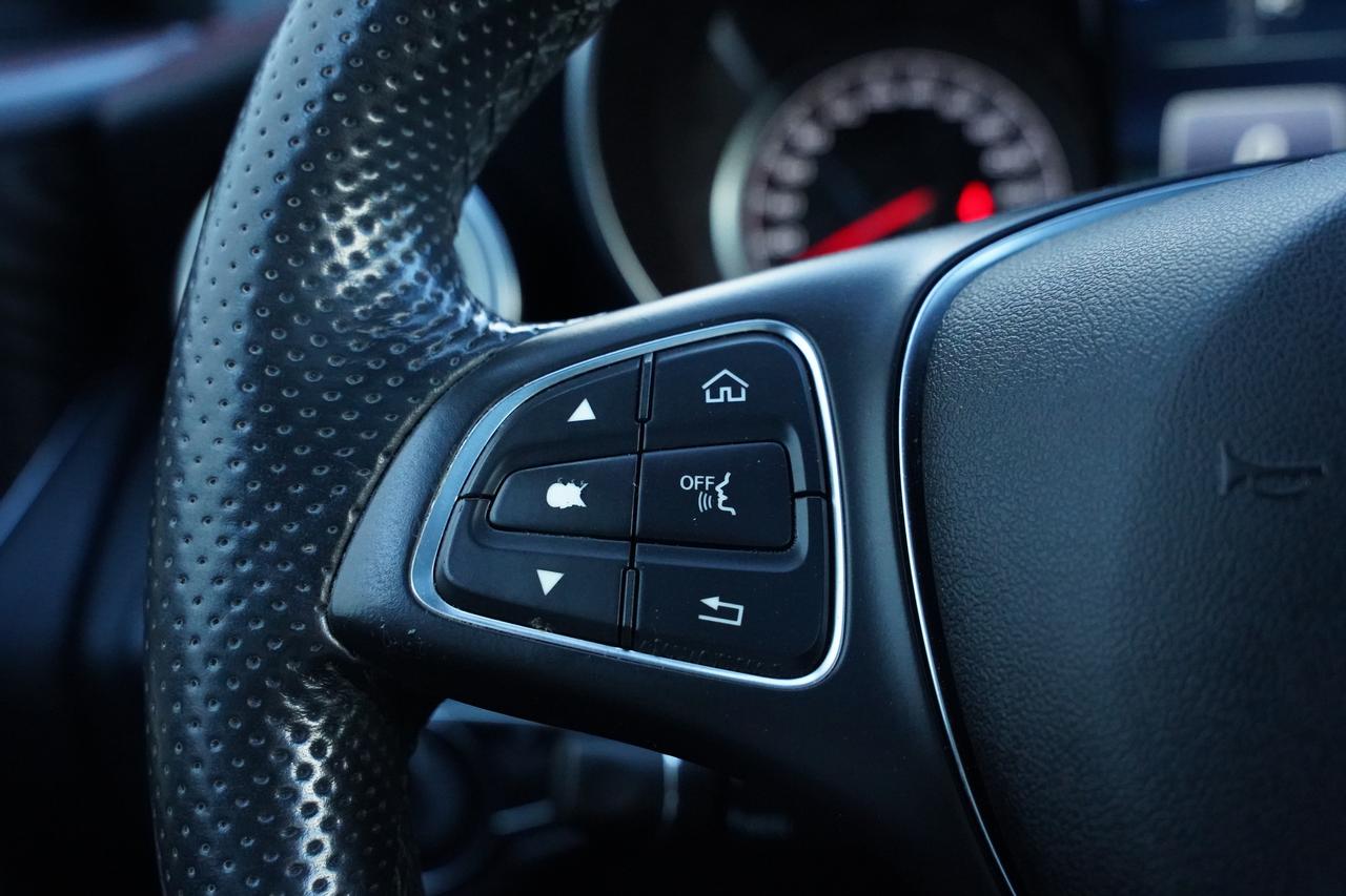 2017 Mercedes-Benz GLC-Class AMG GLC43/4MATIC/AMG/NO ACCIDENTS Photo