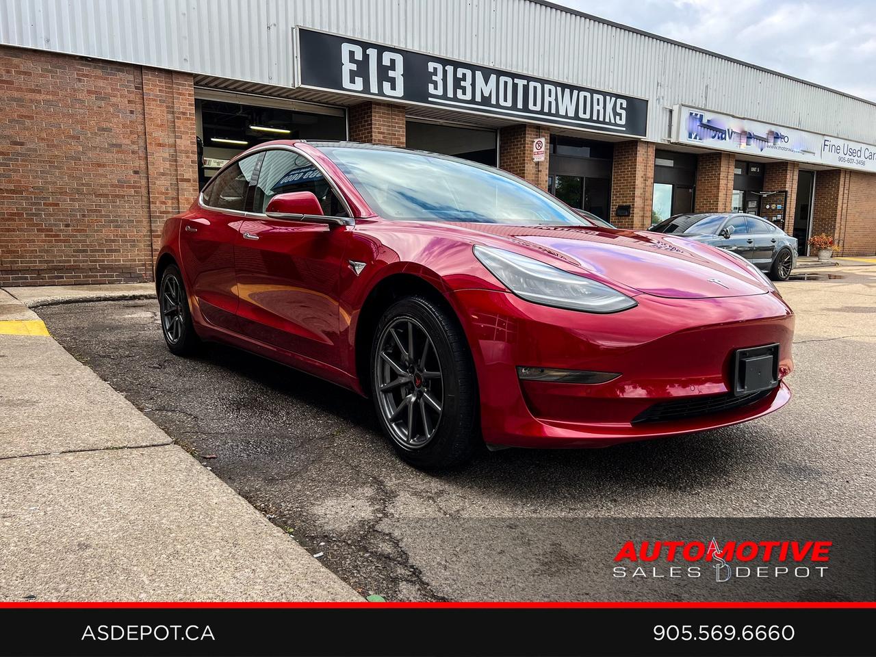 2018 Tesla Model 3 LONG RANGE Photo