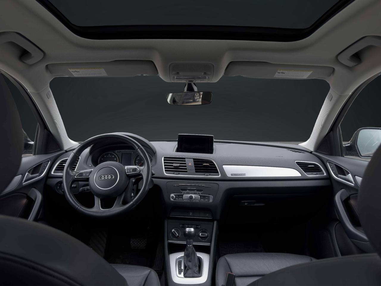 2018 Audi Q3 PREMIUM Photo