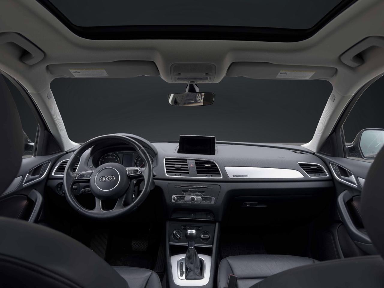 2018 Audi Q3 PREMIUM Photo