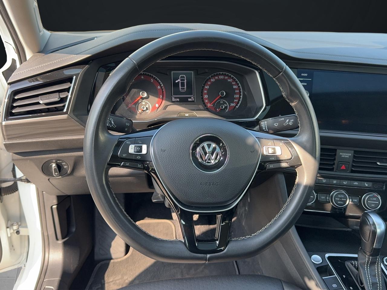 2021 Volkswagen Jetta HIGHLINE Photo