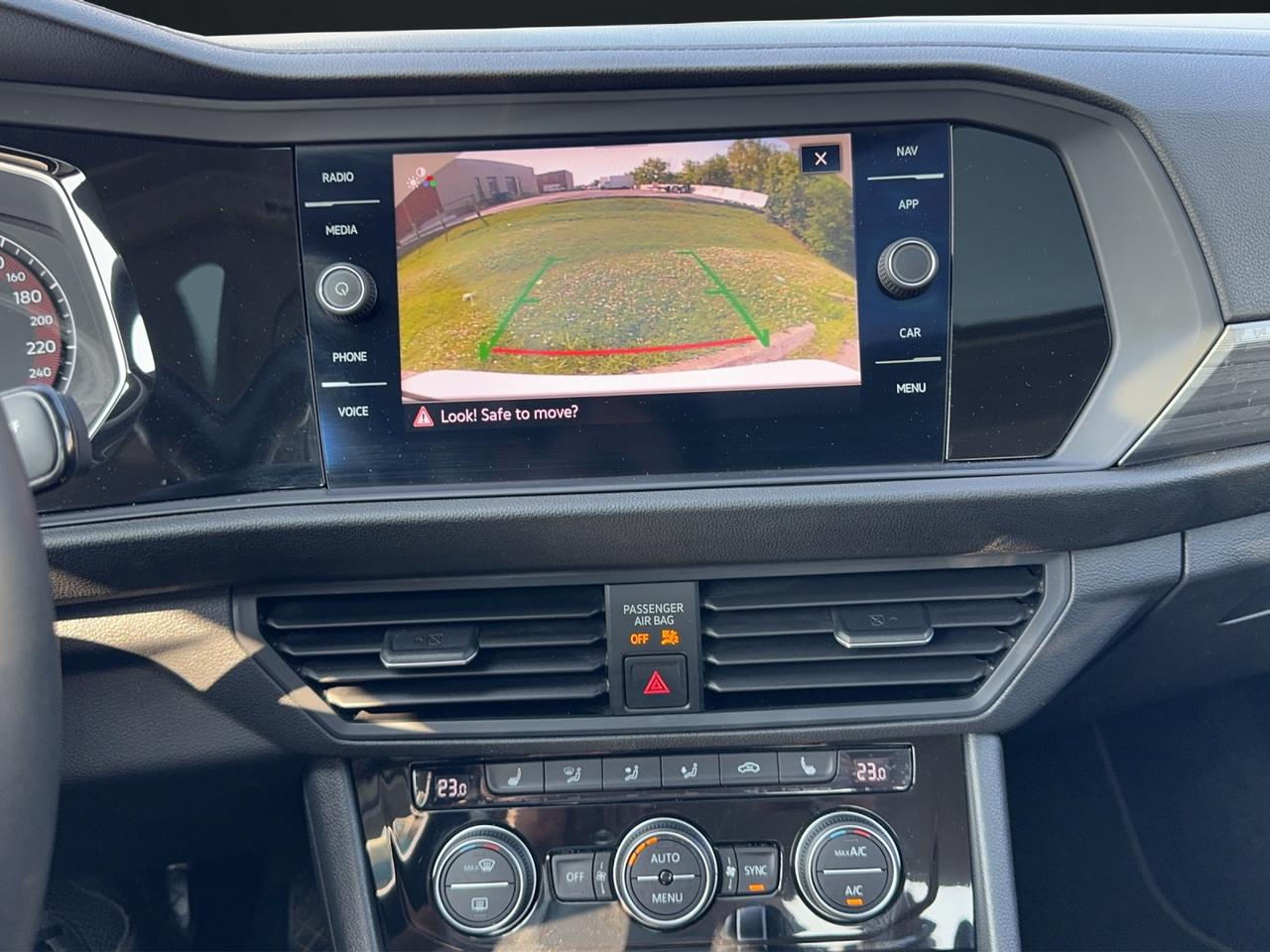 2021 Volkswagen Jetta HIGHLINE Photo