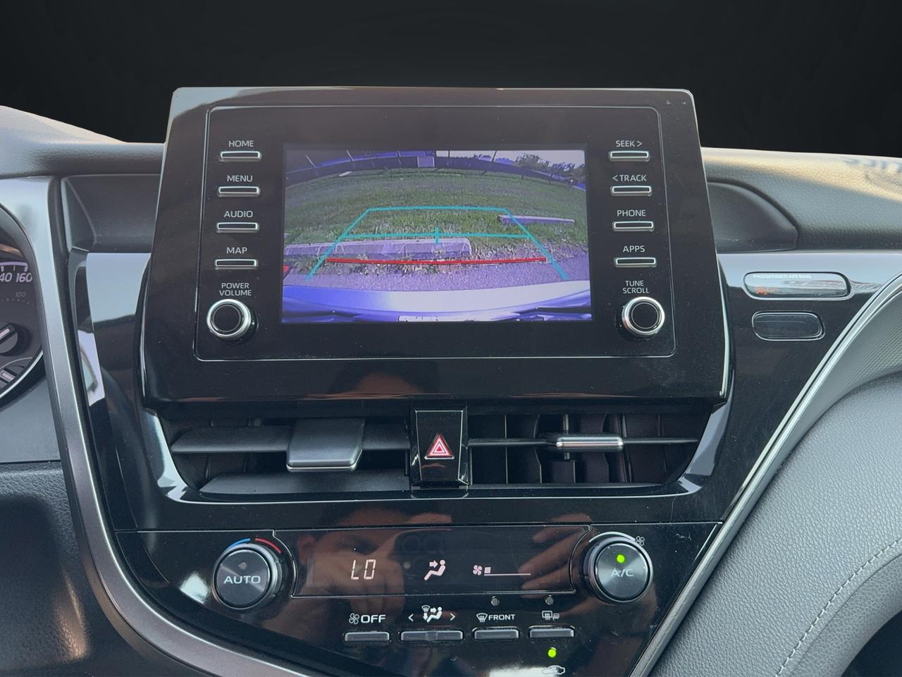 2022 Toyota Camry SPECIAL EDITION Photo