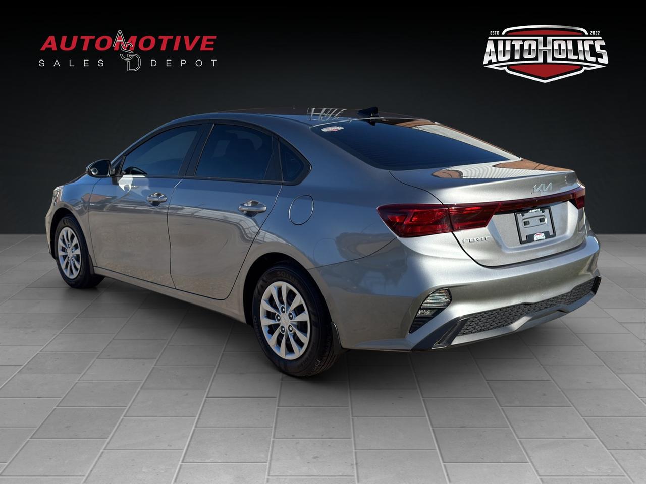 2023 Kia Forte LX Photo3