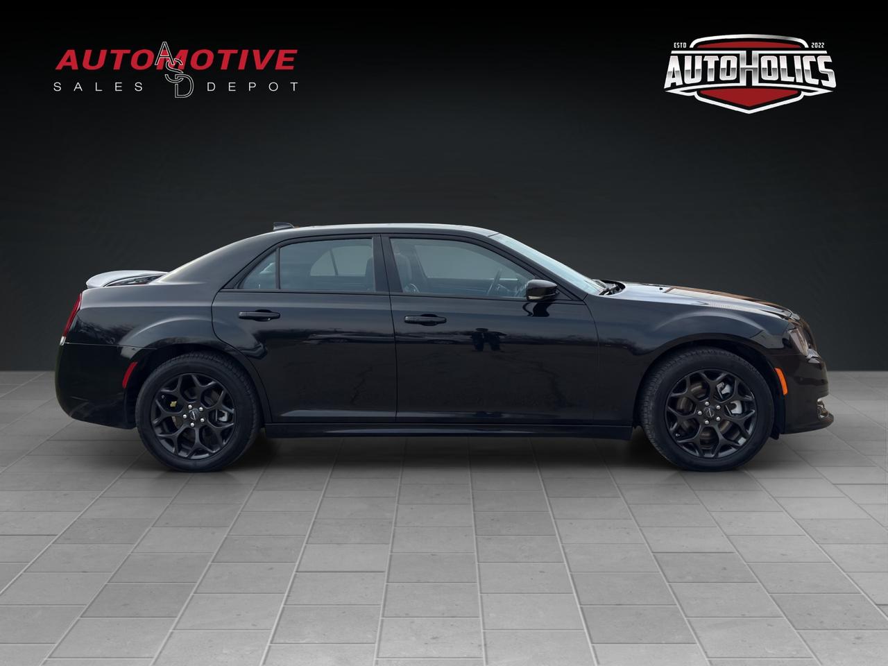 2023 Chrysler 300 S Photo