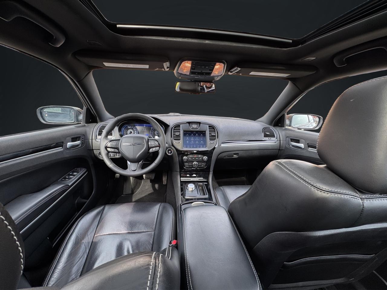 2023 Chrysler 300 S Photo