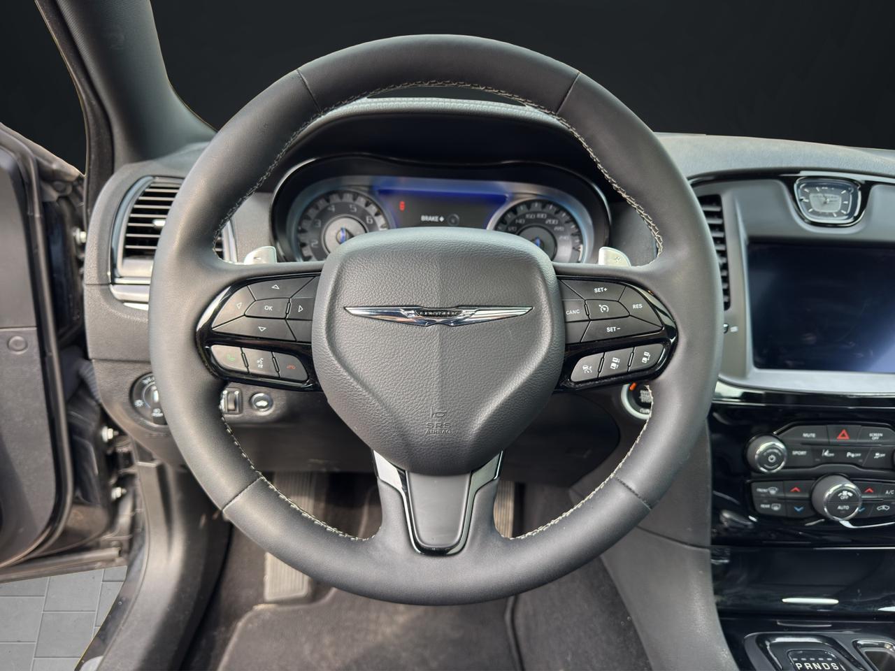 2023 Chrysler 300 S Photo