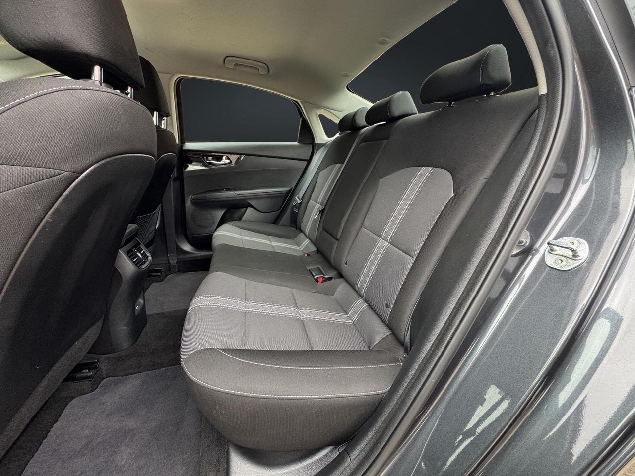 2022 Kia Forte EX Photo