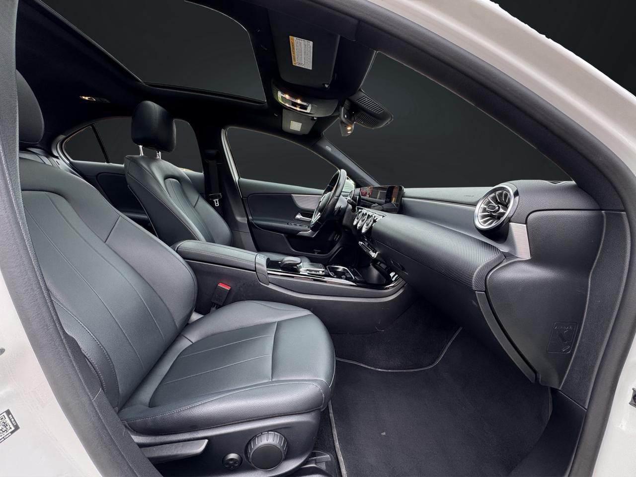 2022 Mercedes-Benz A-Class A 220 Photo