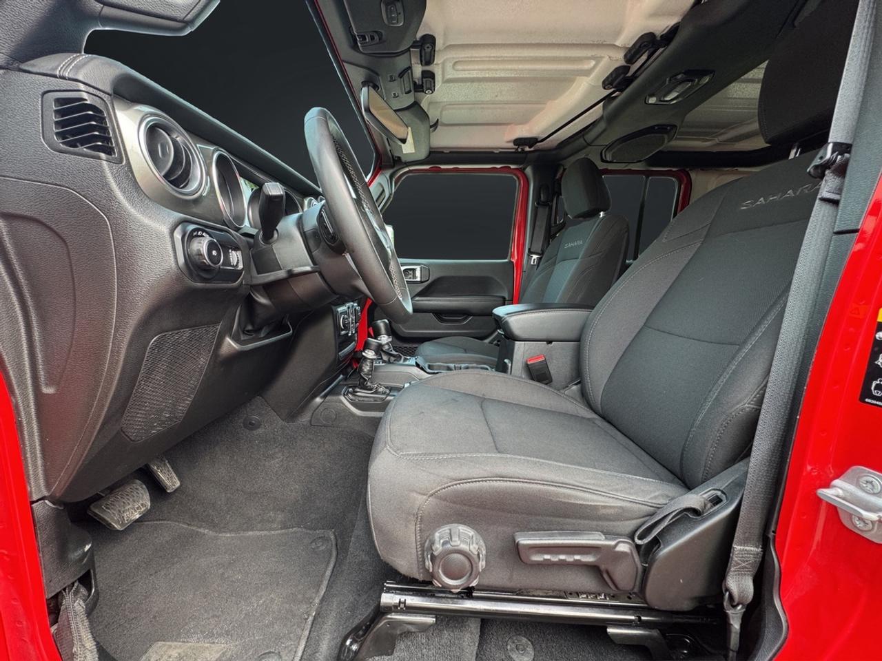 2023 Jeep Wrangler Sahara Photo