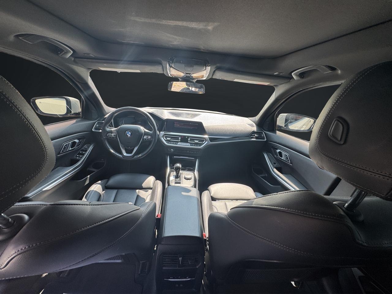 2022 BMW 3-Series 330i xDrive Photo