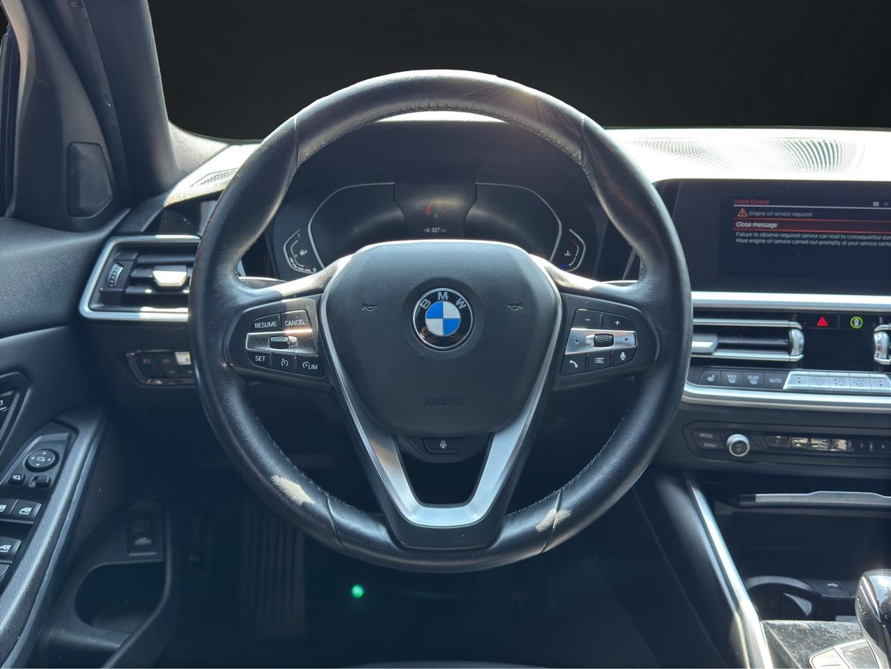 2022 BMW 3-Series 330i xDrive Photo