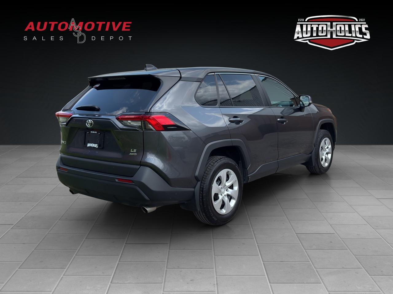 2023 Toyota RAV4 LE Photo