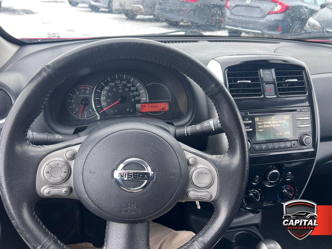 2015 Nissan Micra SR Photo