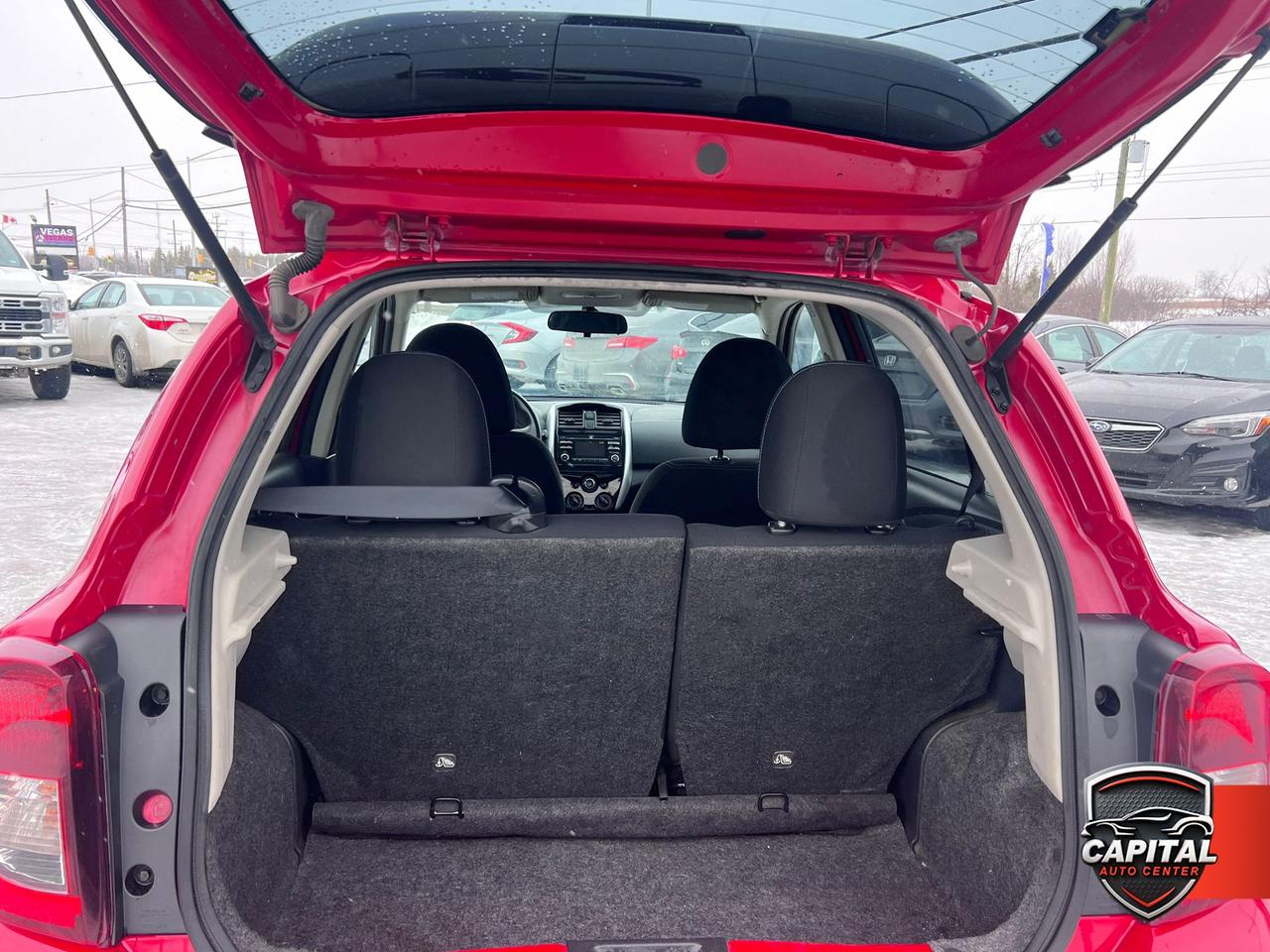 2015 Nissan Micra SR Photo