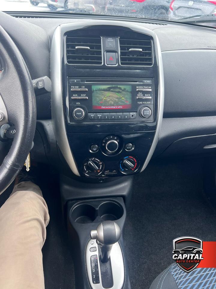 2015 Nissan Micra SR Photo