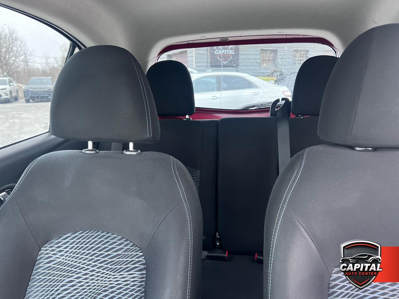 2015 Nissan Micra SR Photo