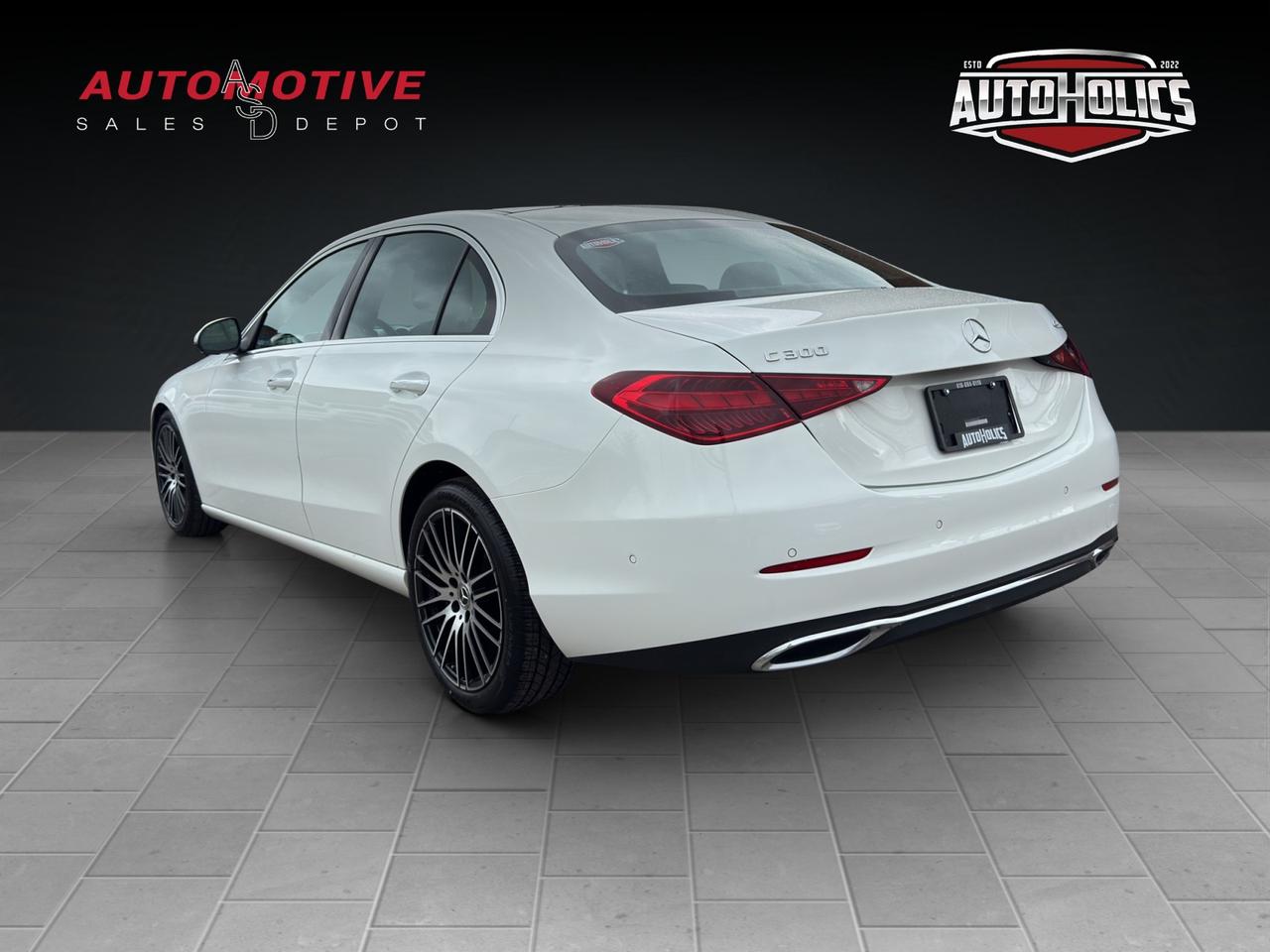 2024 Mercedes-Benz C-Class C300 Photo3