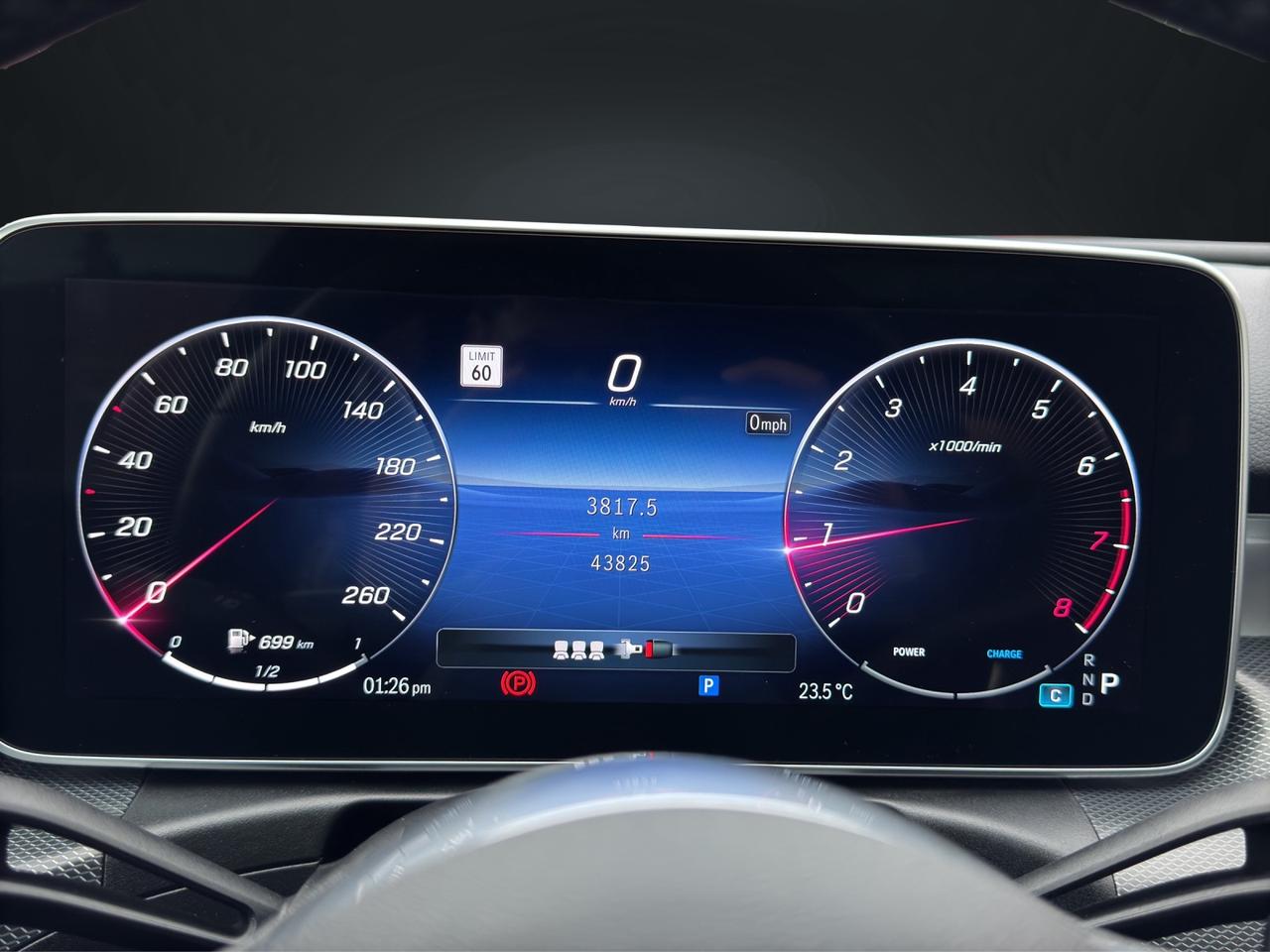 2024 Mercedes-Benz C-Class C300 Photo