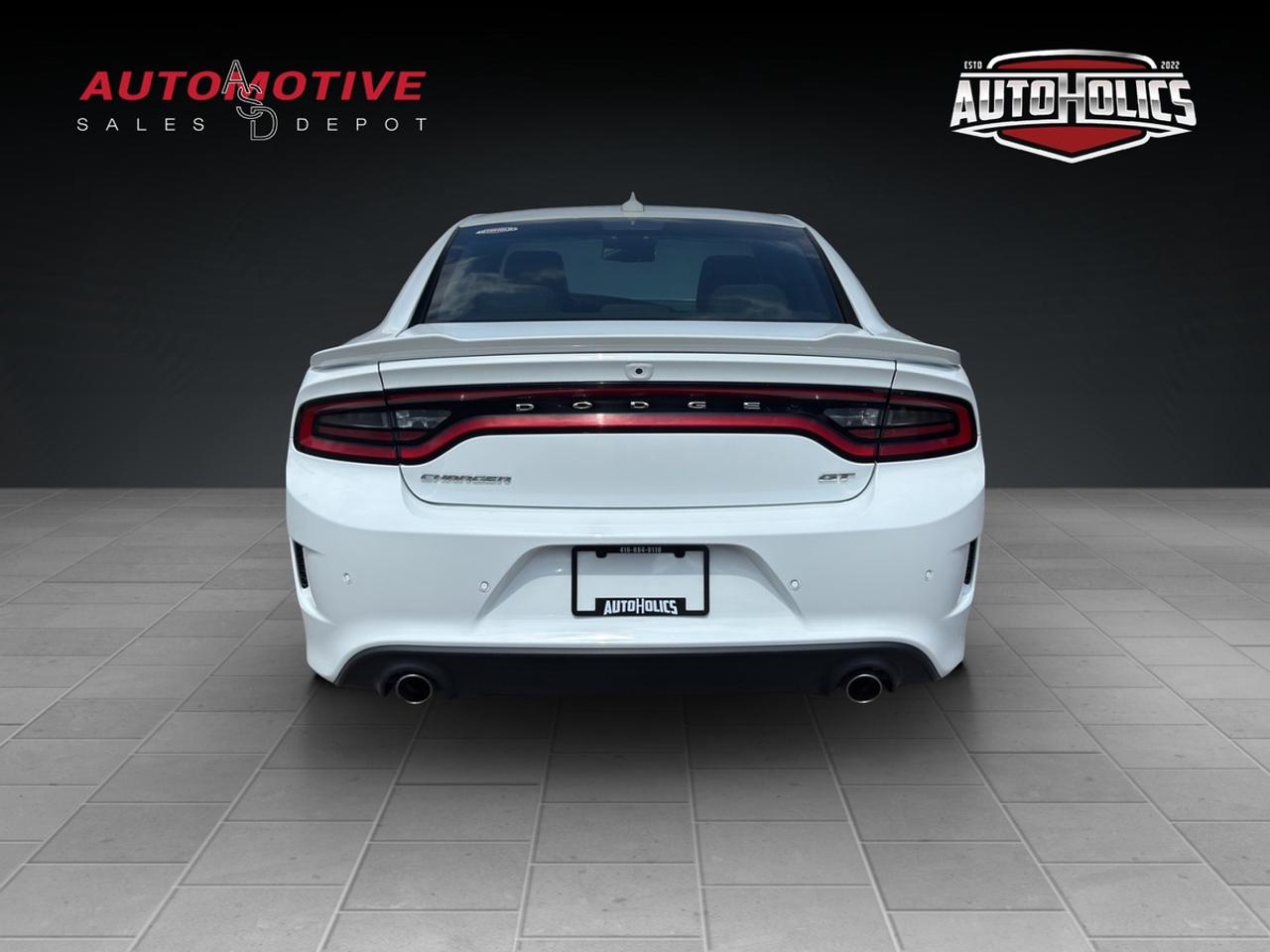 2021 Dodge Charger GT Photo4