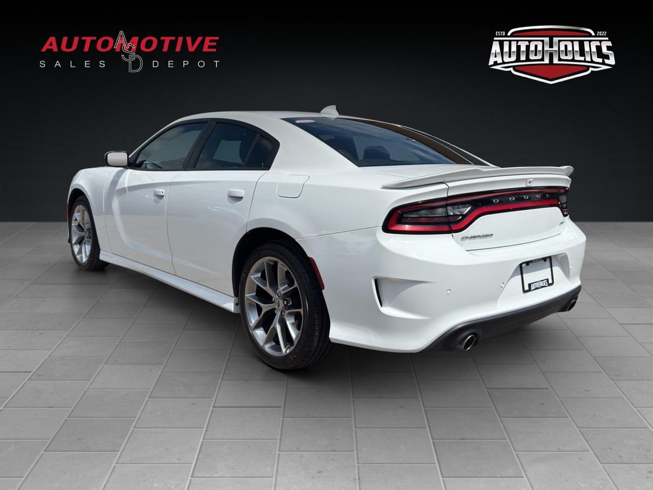 2021 Dodge Charger GT Photo3