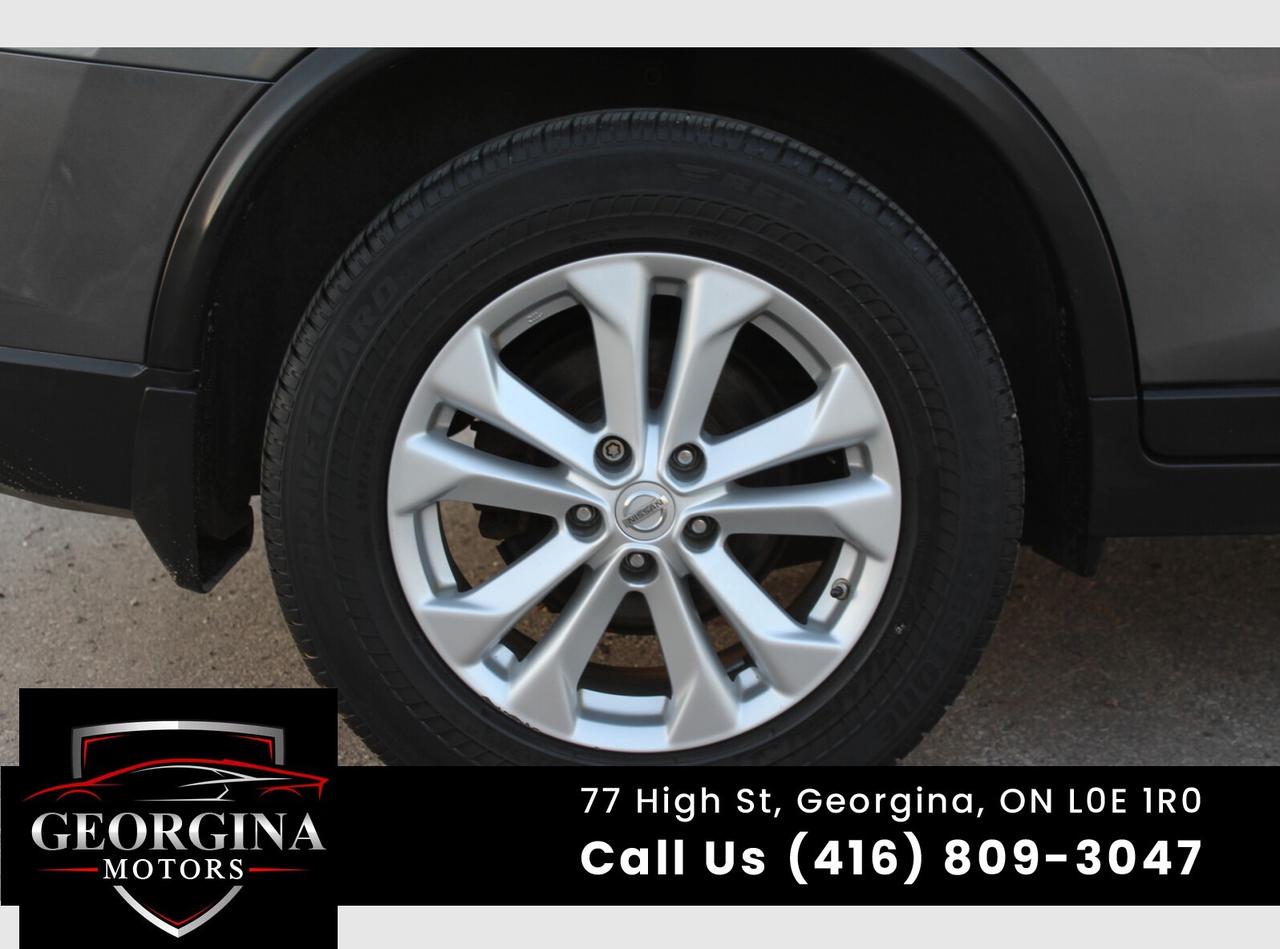 2014 Nissan Rogue SV Photo