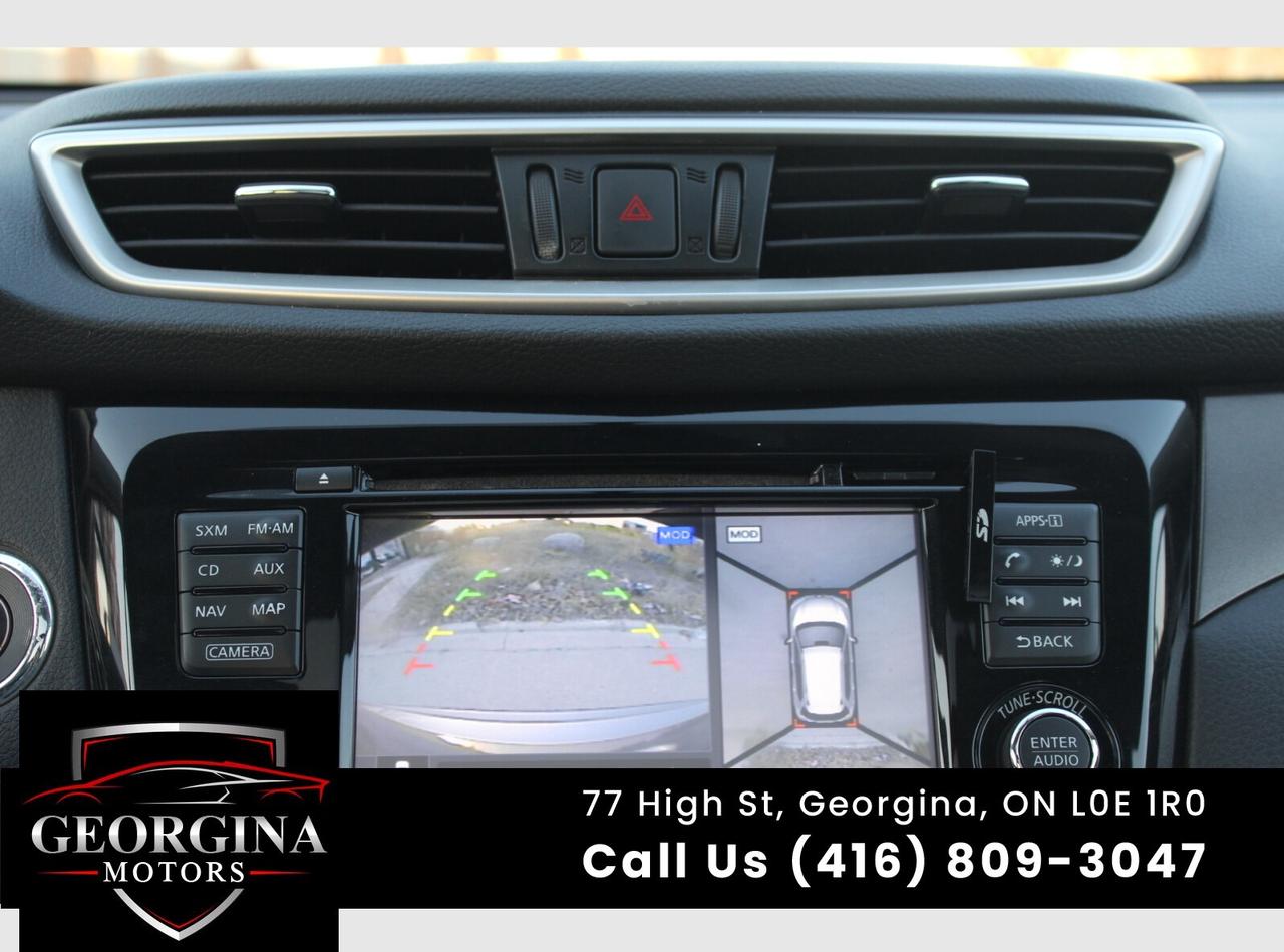 2014 Nissan Rogue SV Photo