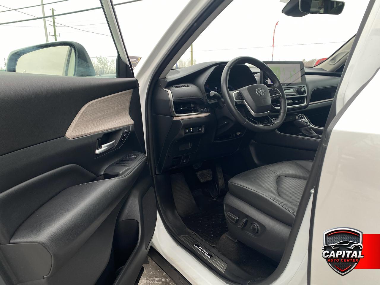 2024 Toyota Grand Highlander Limited Photo