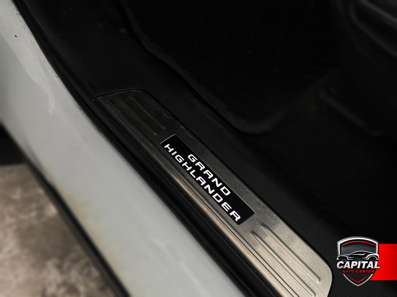 2024 Toyota Grand Highlander Limited Photo