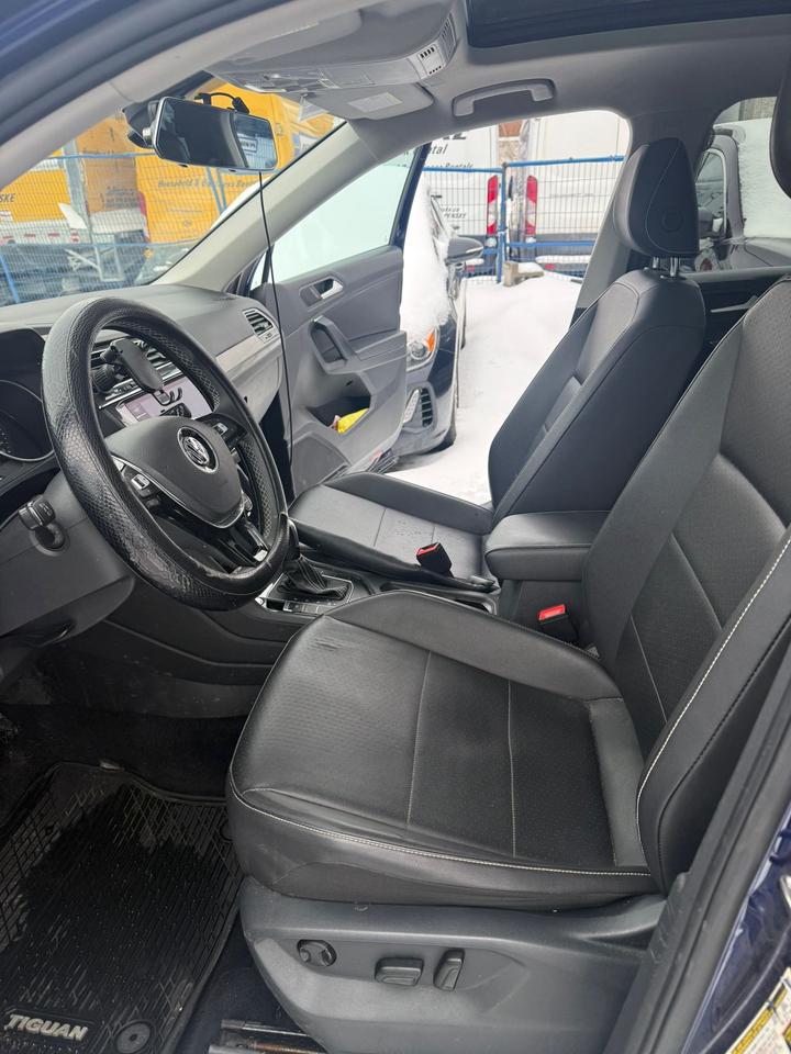 2021 Volkswagen Tiguan COMFORTLINE 4Motion Photo