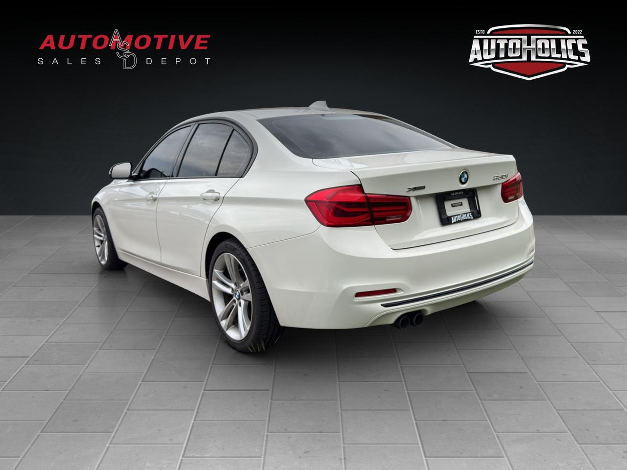 2018 BMW 3-Series 330i xDrive Photo