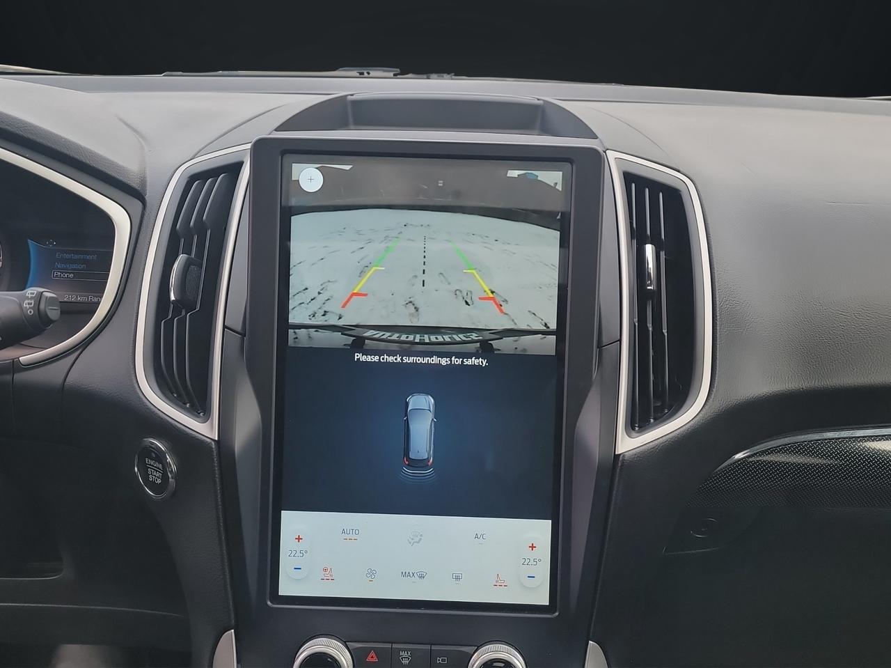 2021 Ford Edge SEL ST-Line Photo