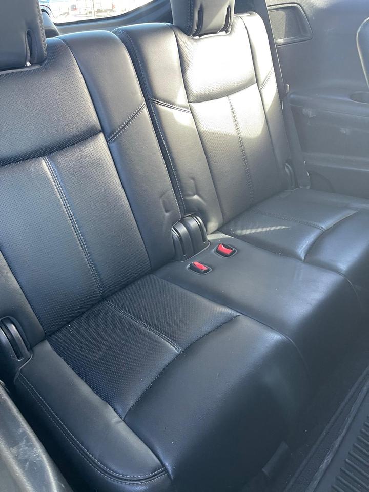 2016 Nissan Pathfinder Platinum Photo