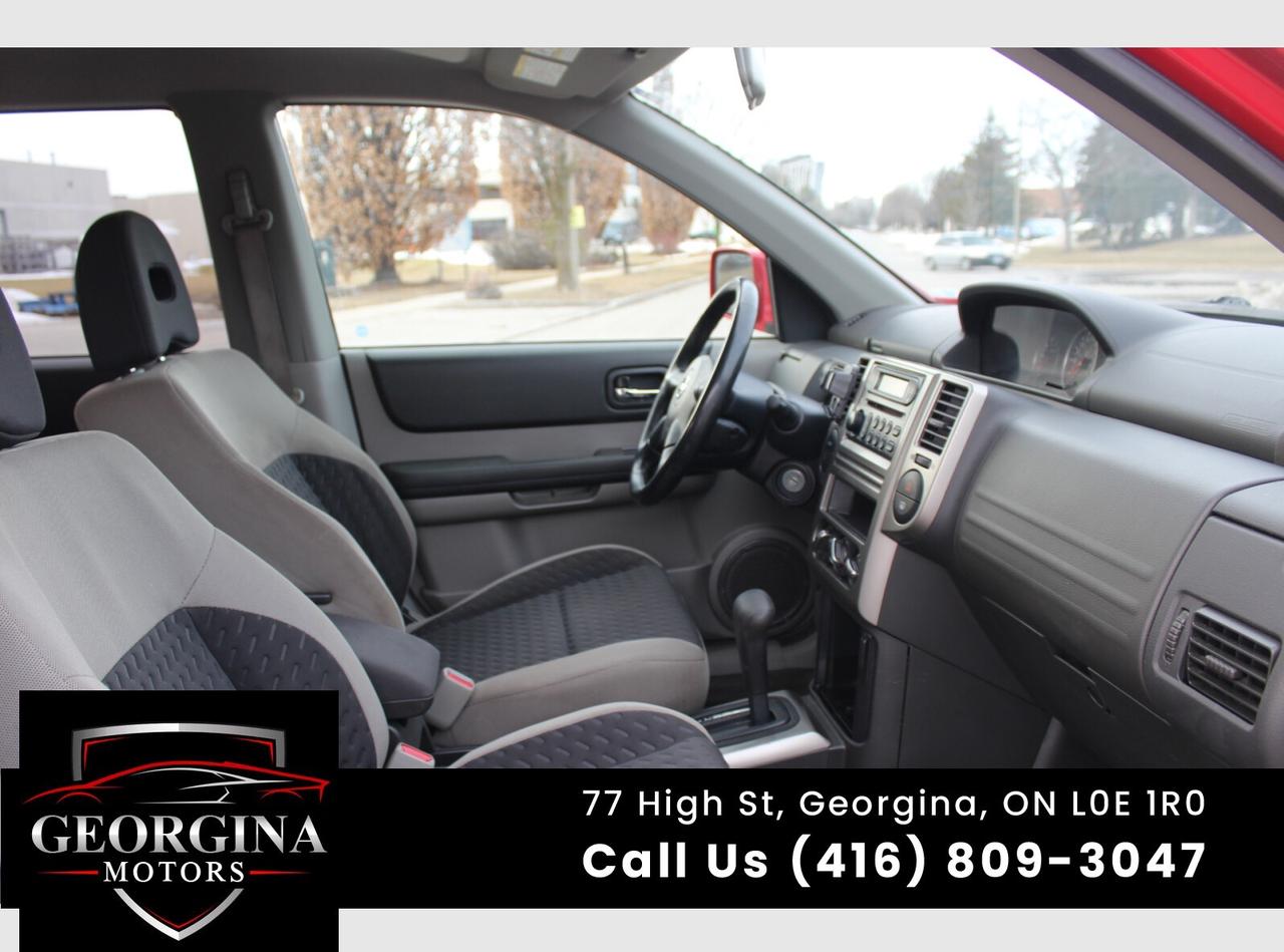 2005 Nissan X-Trail SE Photo