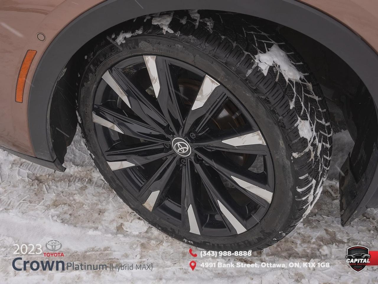 2023 Toyota Crown Platinum Photo