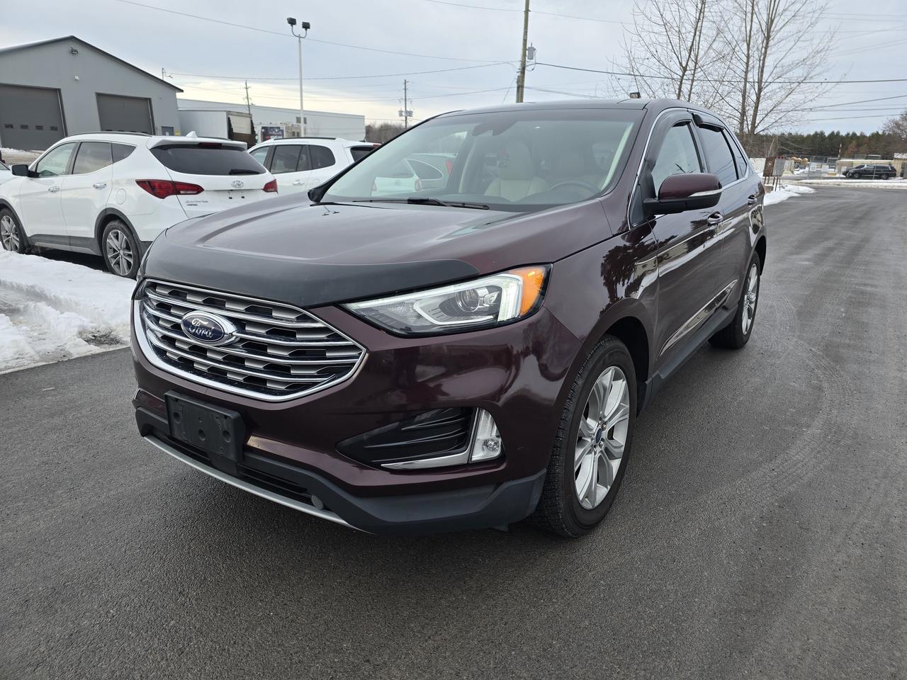 2019 Ford Edge Titanium Photo