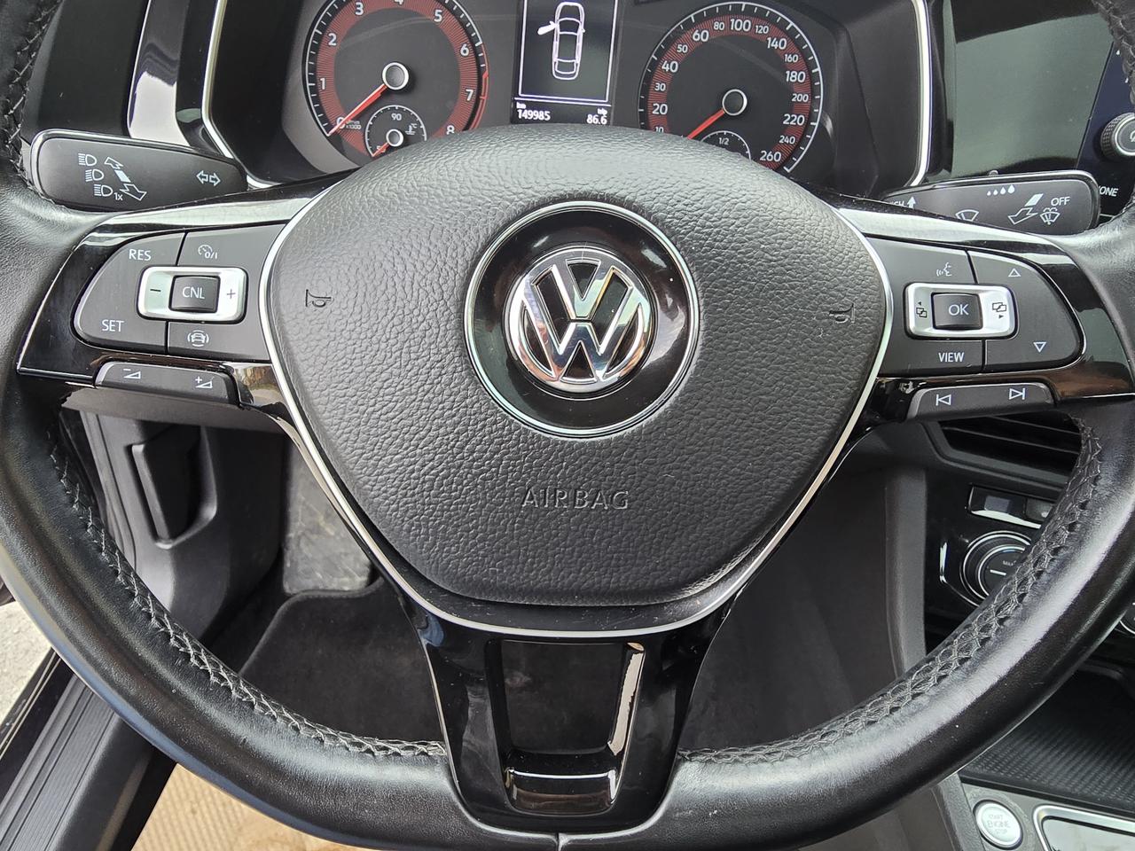 2019 Volkswagen Jetta HIGHLINE Photo