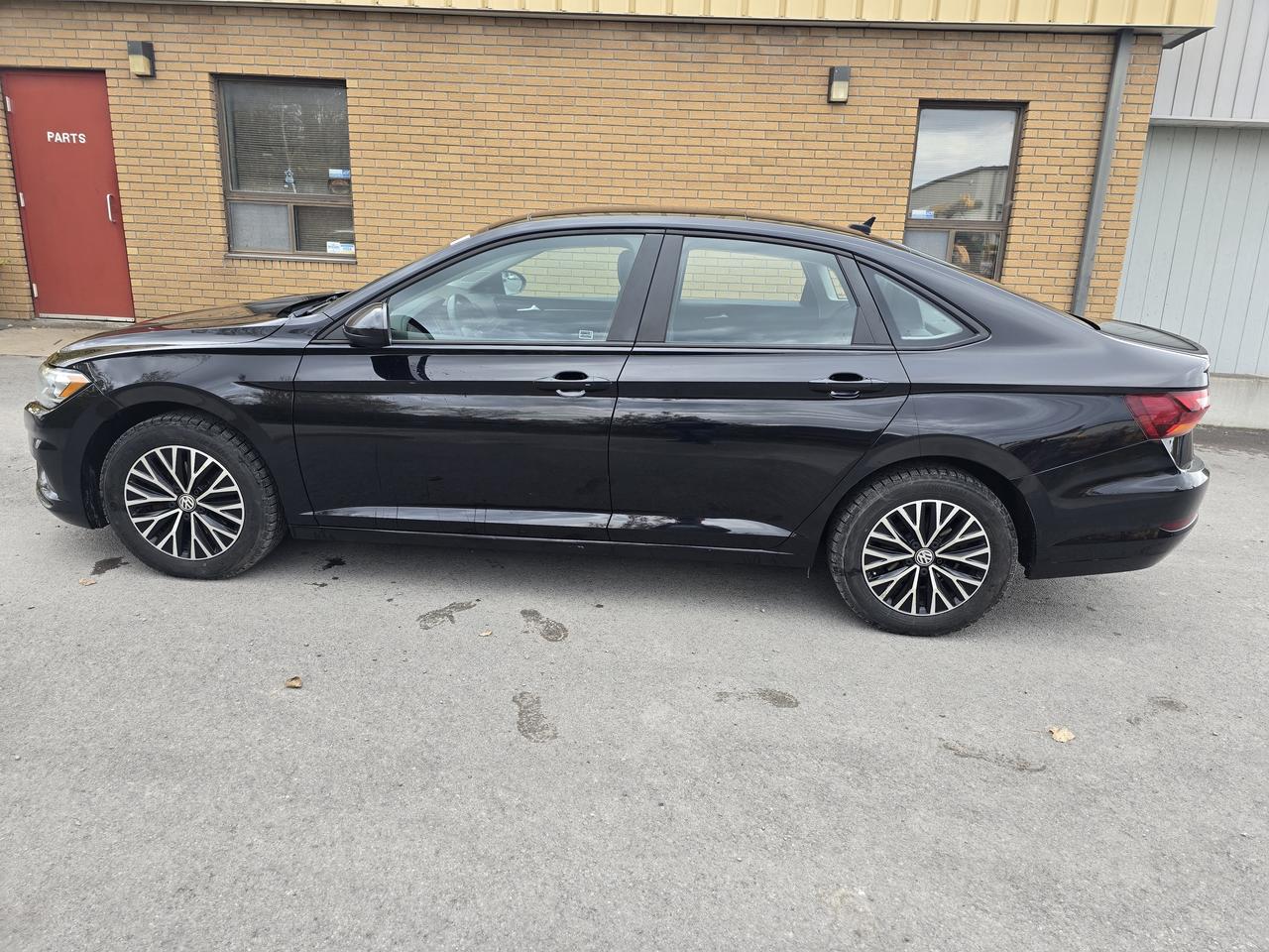 2019 Volkswagen Jetta HIGHLINE Photo