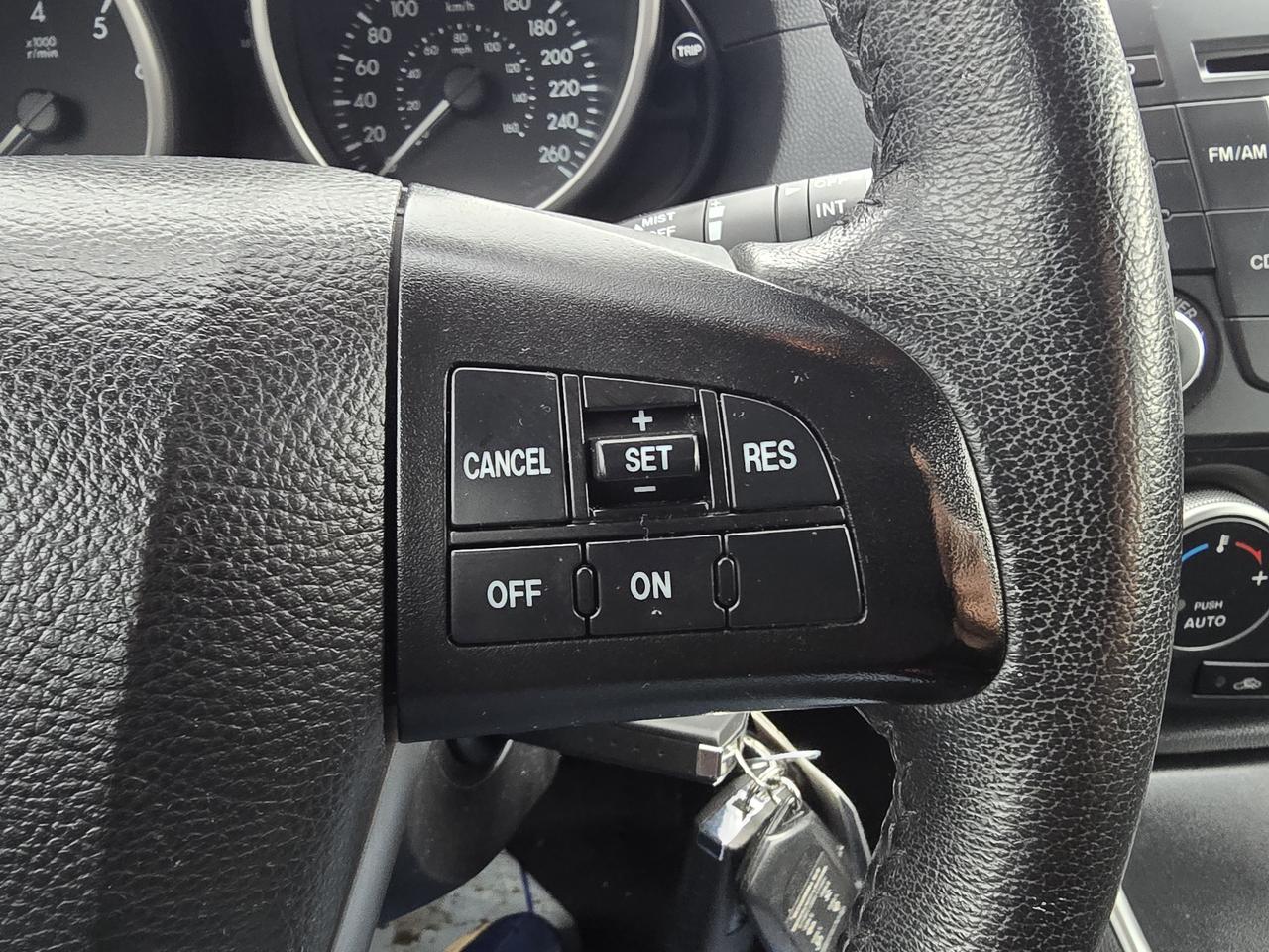 2017 Mazda MAZDA5 Touring Photo