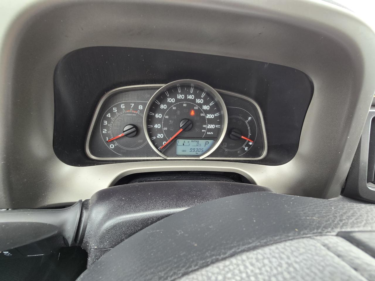 2015 Toyota RAV4 LE Photo