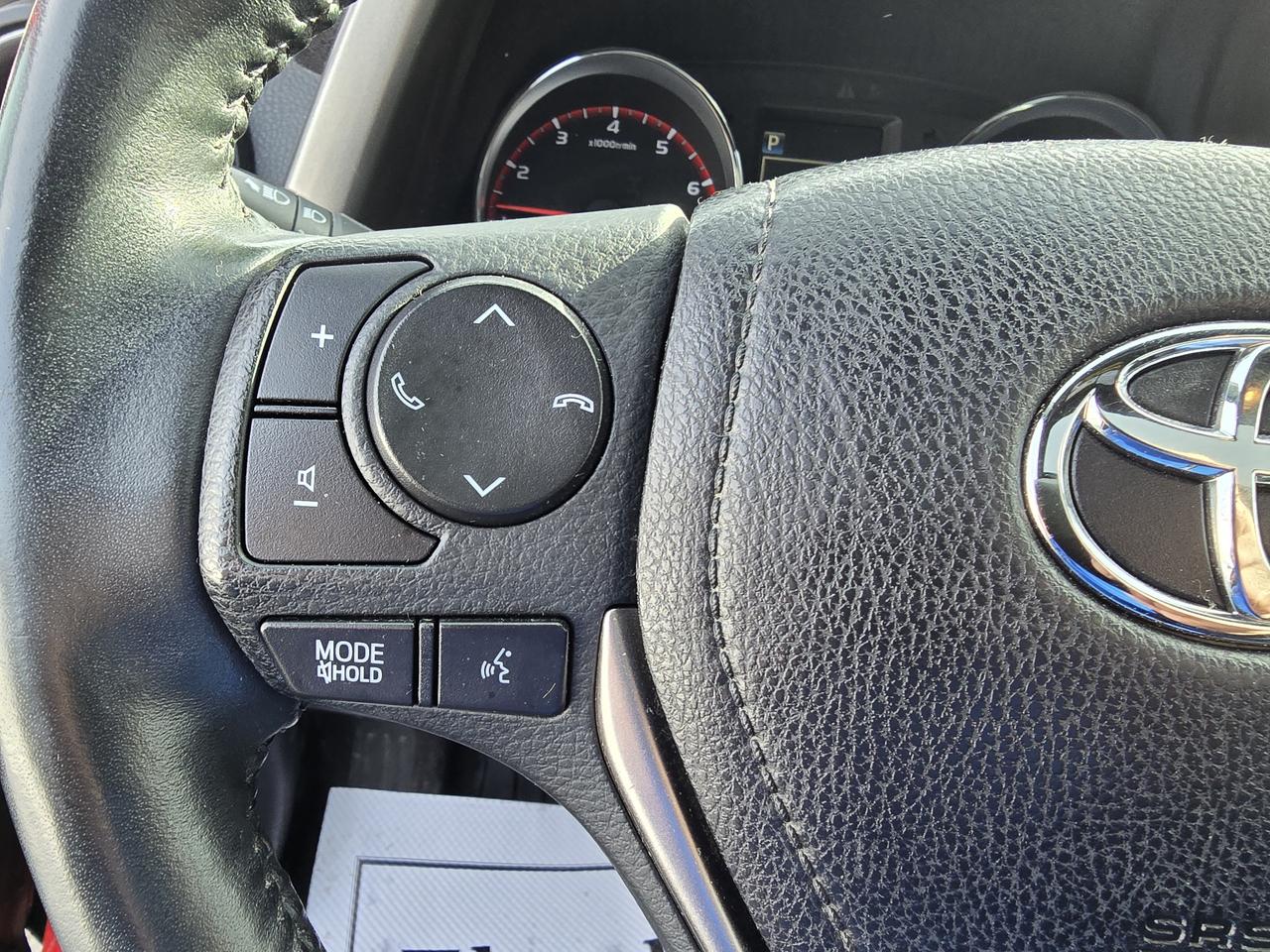 2016 Toyota RAV4 se Photo