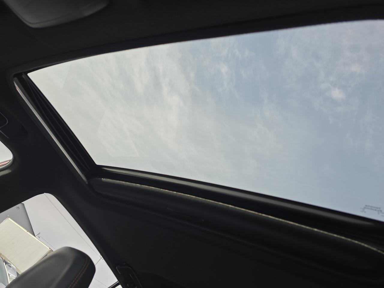 2016 Toyota RAV4 se Photo