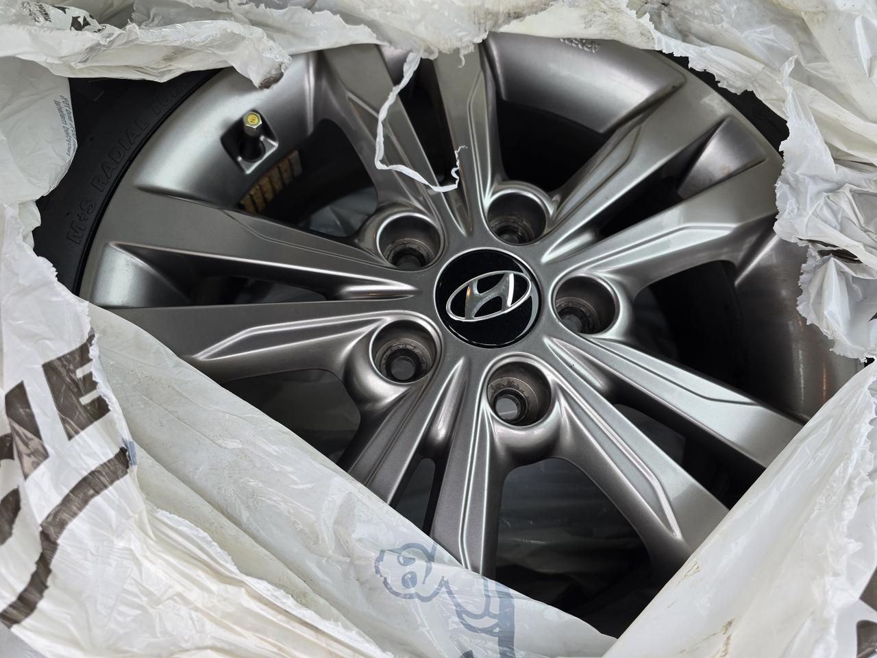 2018 Hyundai Elantra GL Photo