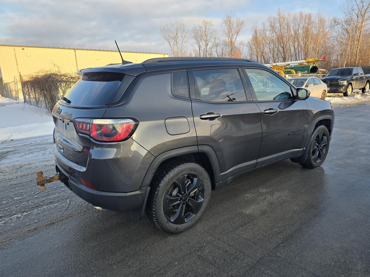 2018 Jeep Compass NORTH Photo4